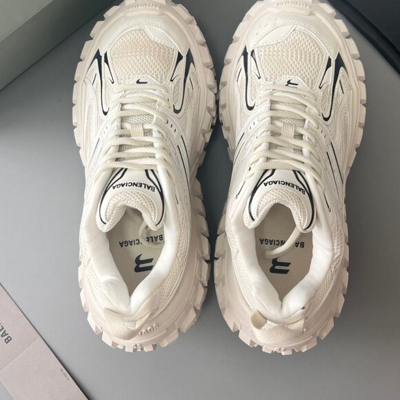 Gently Used Balenciaga Defender Size 12/45 White and Black ASICS - Picture 4 of 4